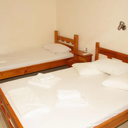 Apartment Aristidis Galissas